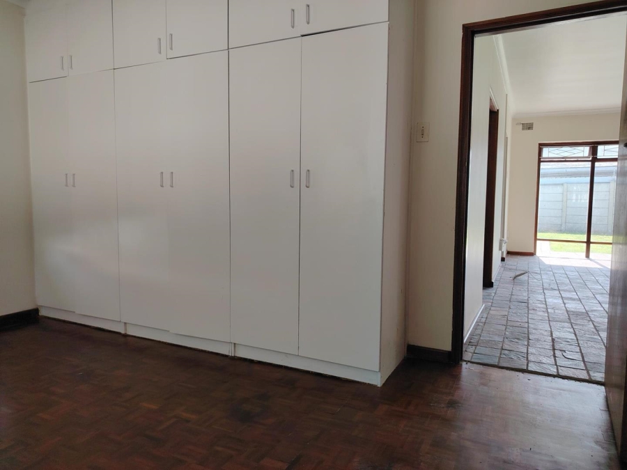 To Let 4 Bedroom Property for Rent in Panorama Western Cape